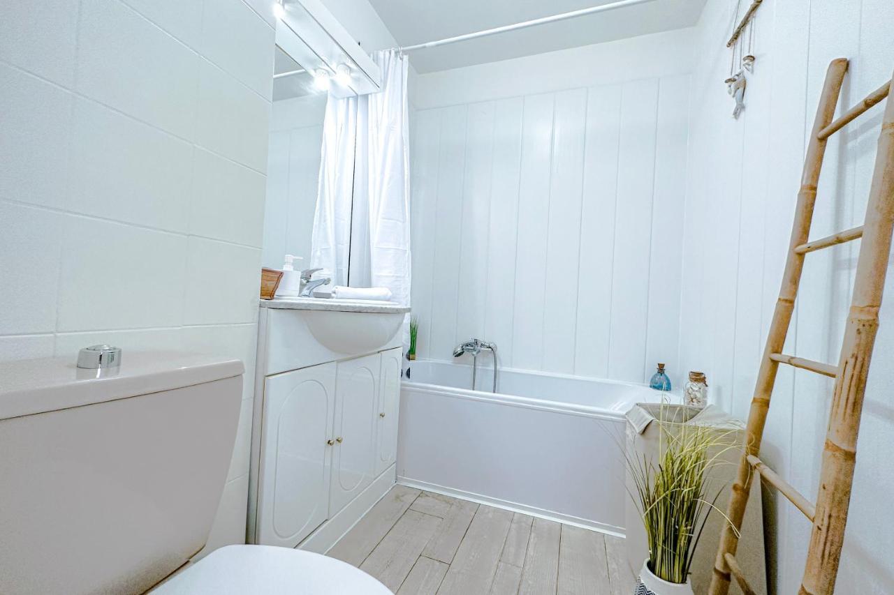 Guignon - Apart Sunny Comfort Close To The Port & Station 앙티브 외부 사진
